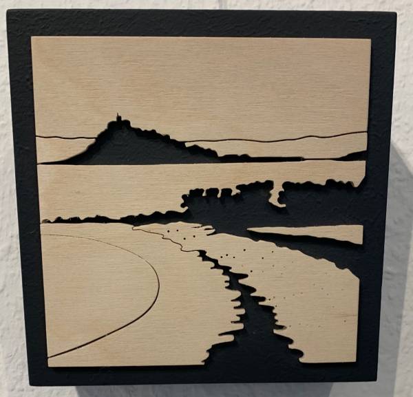 - a Sculpture by Rob Braybrooks, measuring 15 x 15 cm (H x W) £120